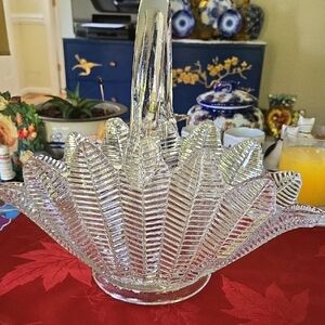 L.E. Smith Large Fern Leaf Basket